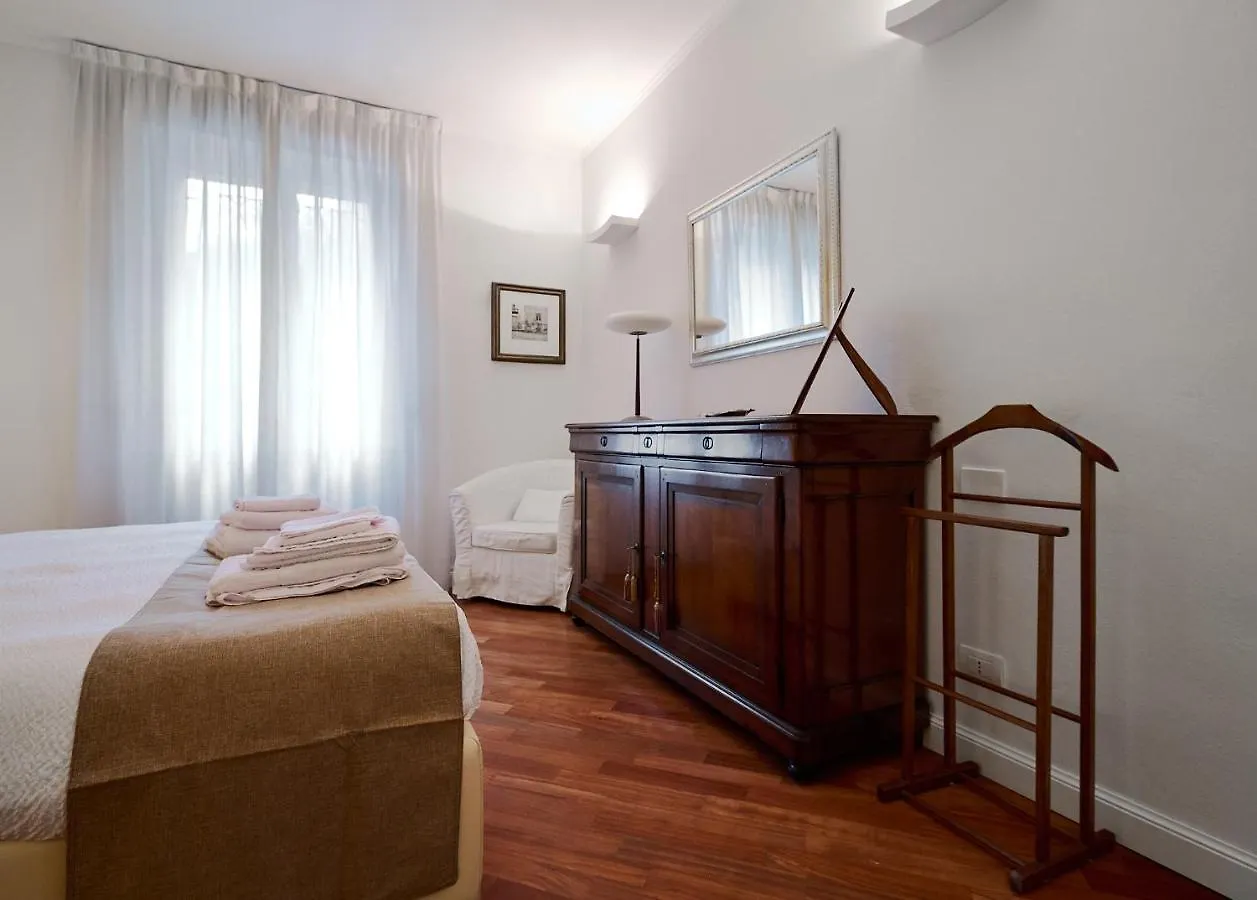 Mico Garden View Citylife Executive Apartment 밀라노