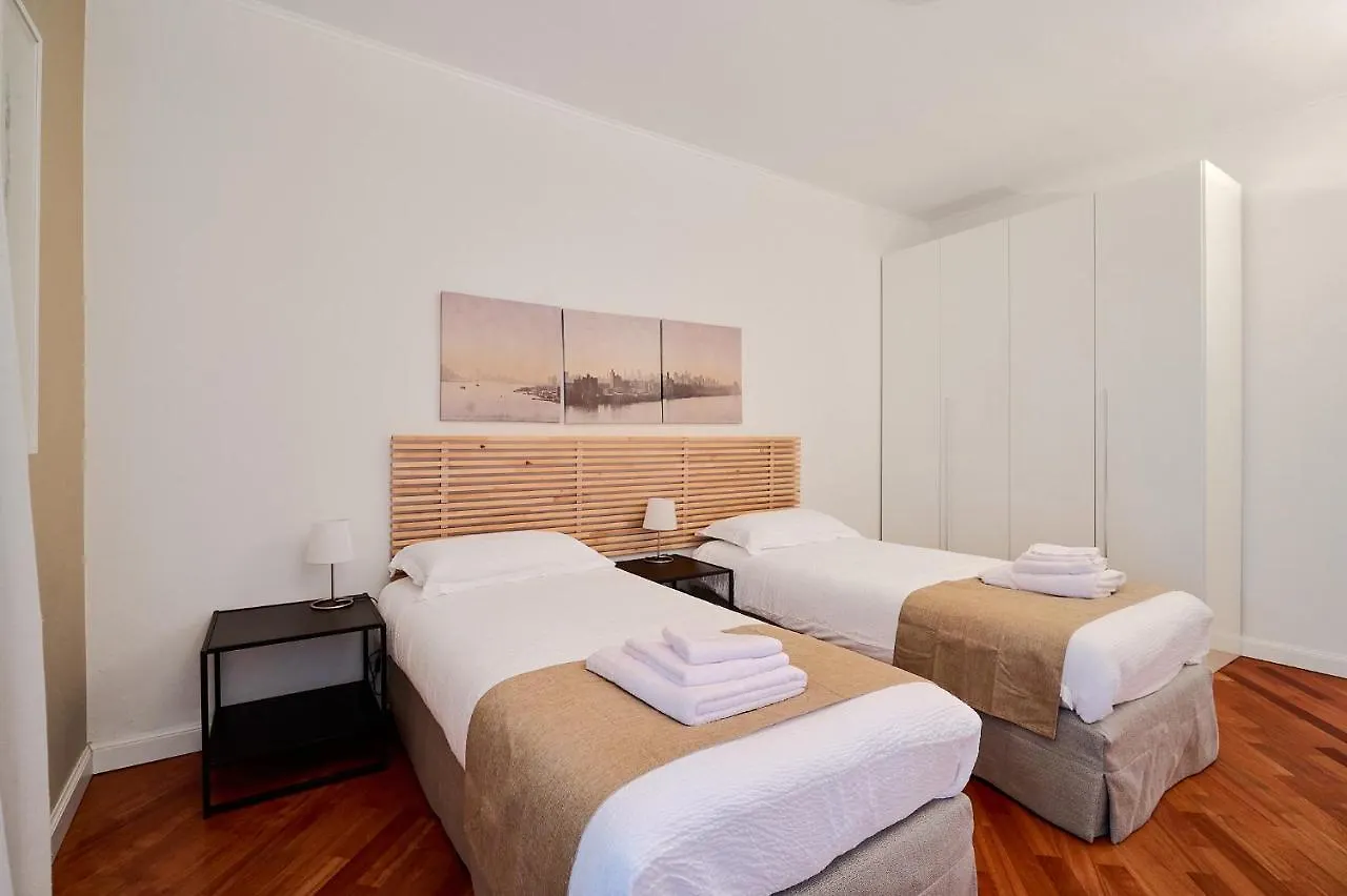 Mico Garden View Citylife Executive Apartment 밀라노